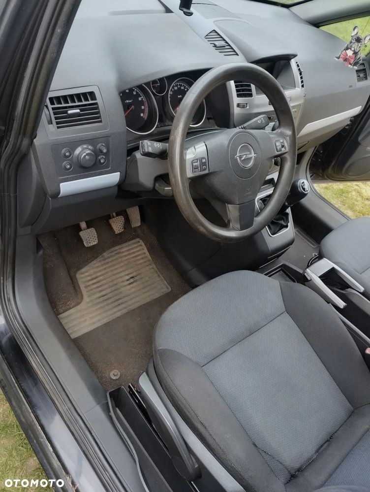 Opel Zafira - 5
