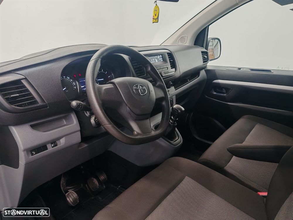 Toyota Proace 1.5 D-4D L1 6L - 5