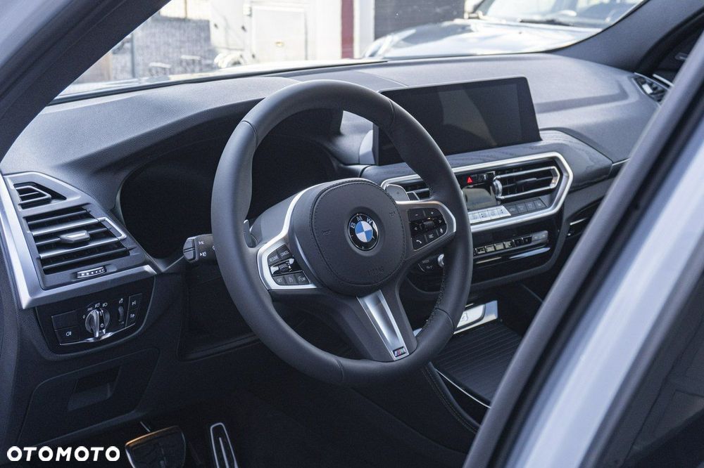 BMW X4 - 10