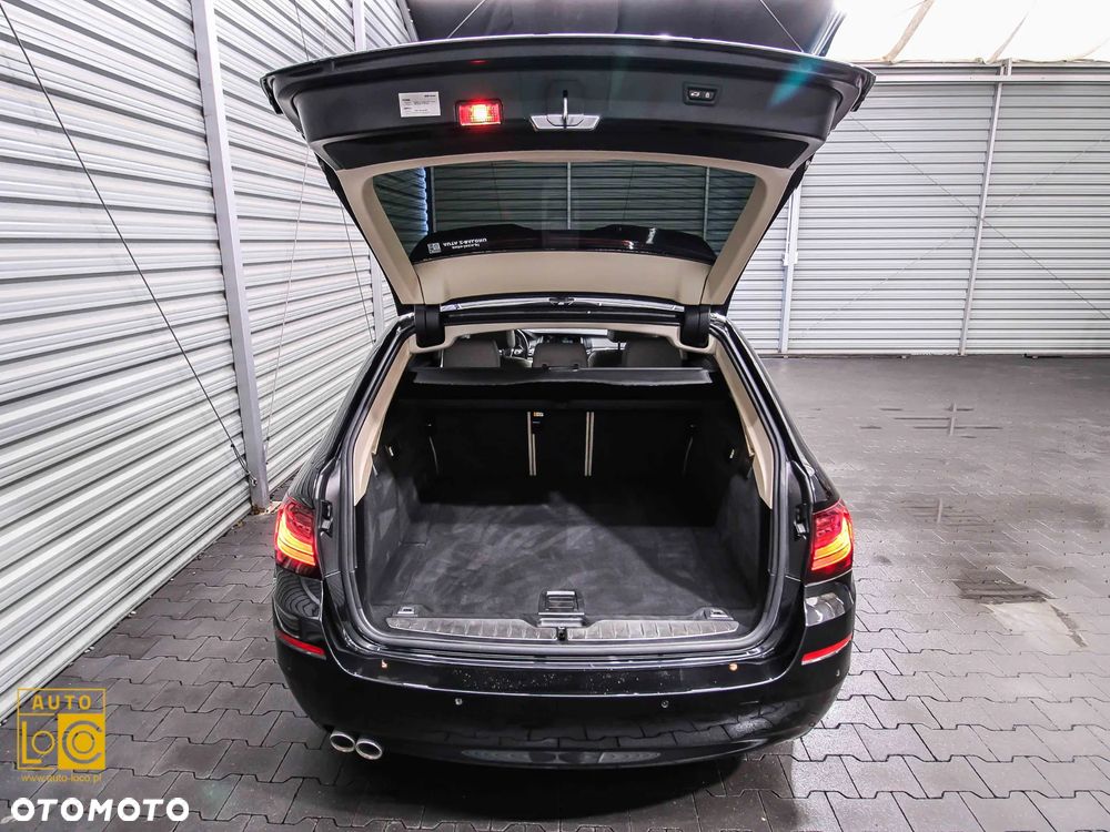 BMW Seria 5 520d xDrive Luxury Line - 13