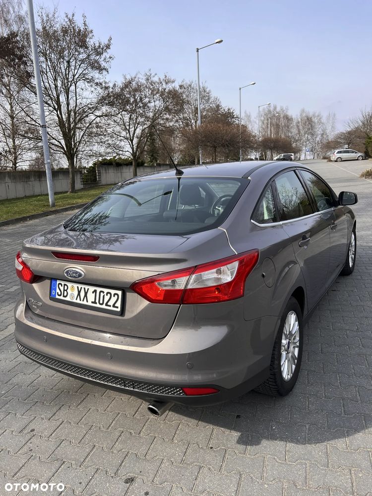 Ford Focus 1.6 EcoBoost Titanium - 9