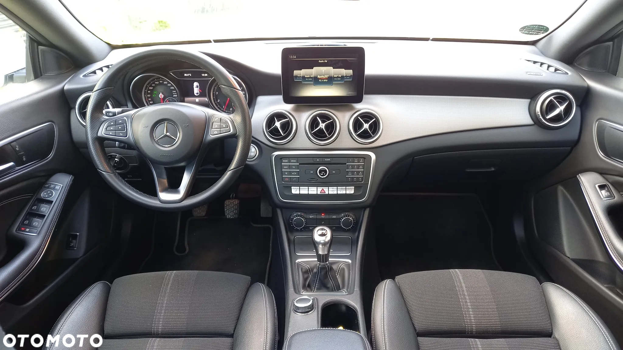 Mercedes-Benz CLA 200 - 6