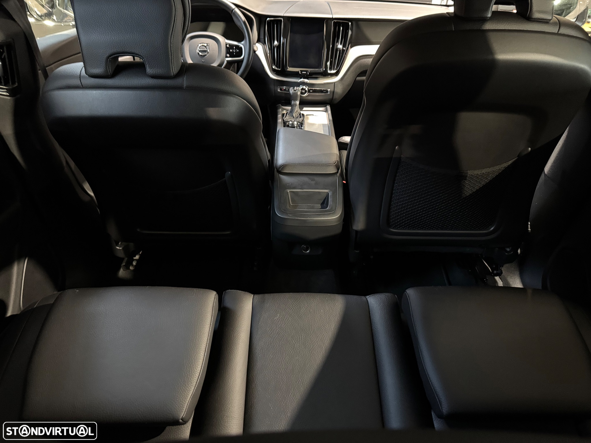 Volvo XC 60 2.0 D4 Inscription Geartronic - 22