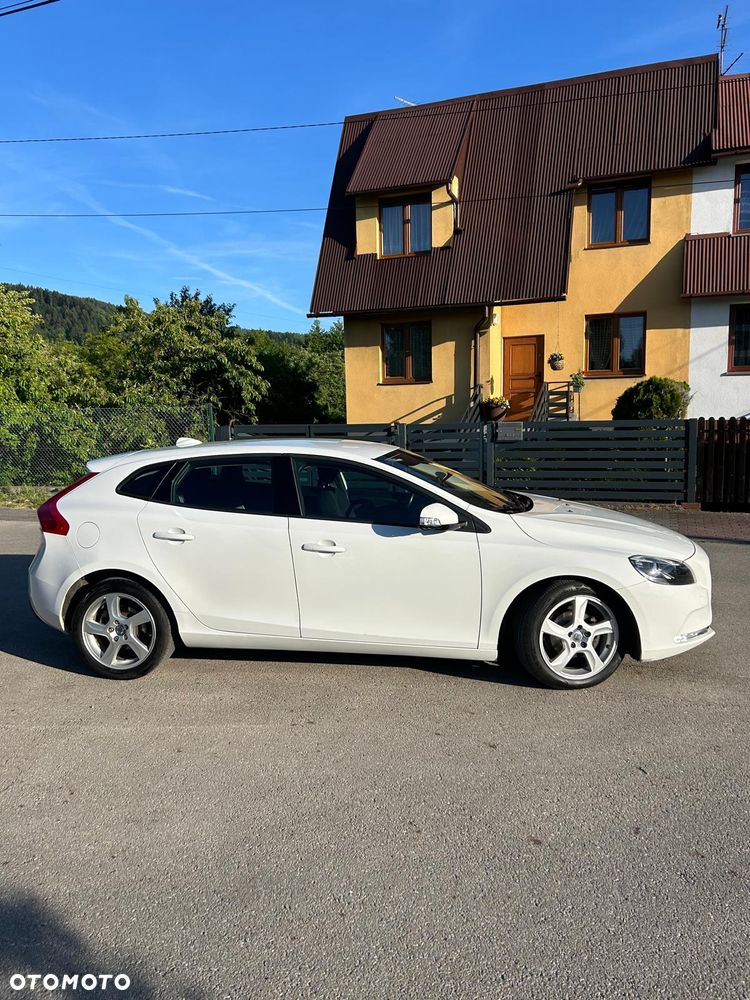 Volvo V40 D2 Kinetic - 7