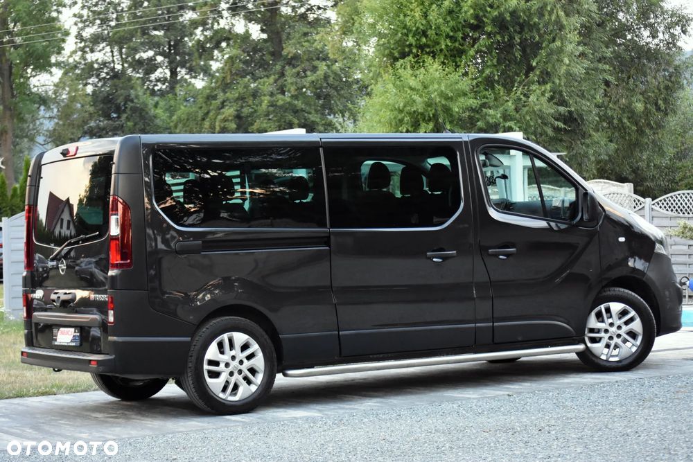 Opel Vivaro - 18
