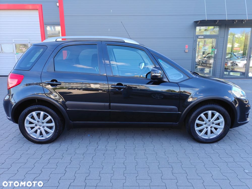 Suzuki SX4 1.6 VVT 4x2 Comfort - 14