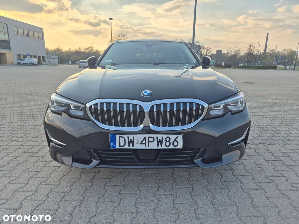 BMW Seria 3 320d xDrive MHEV Luxury Line - 5