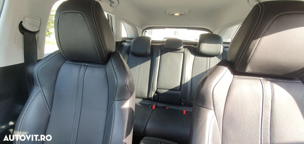 Peugeot 3008 PureTech 130 Stop & Start GPF EAT8 Active Business-Paket - 28
