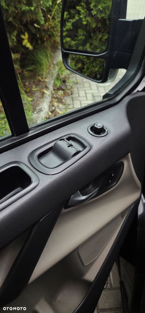 Ford Transit Custom 290 L2H1 Limited - 21