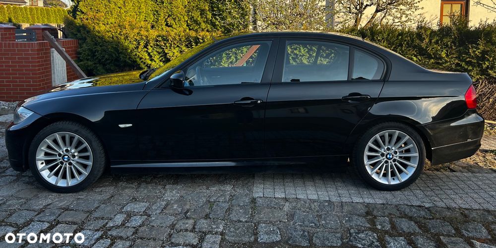 BMW Seria 3 318i - 2