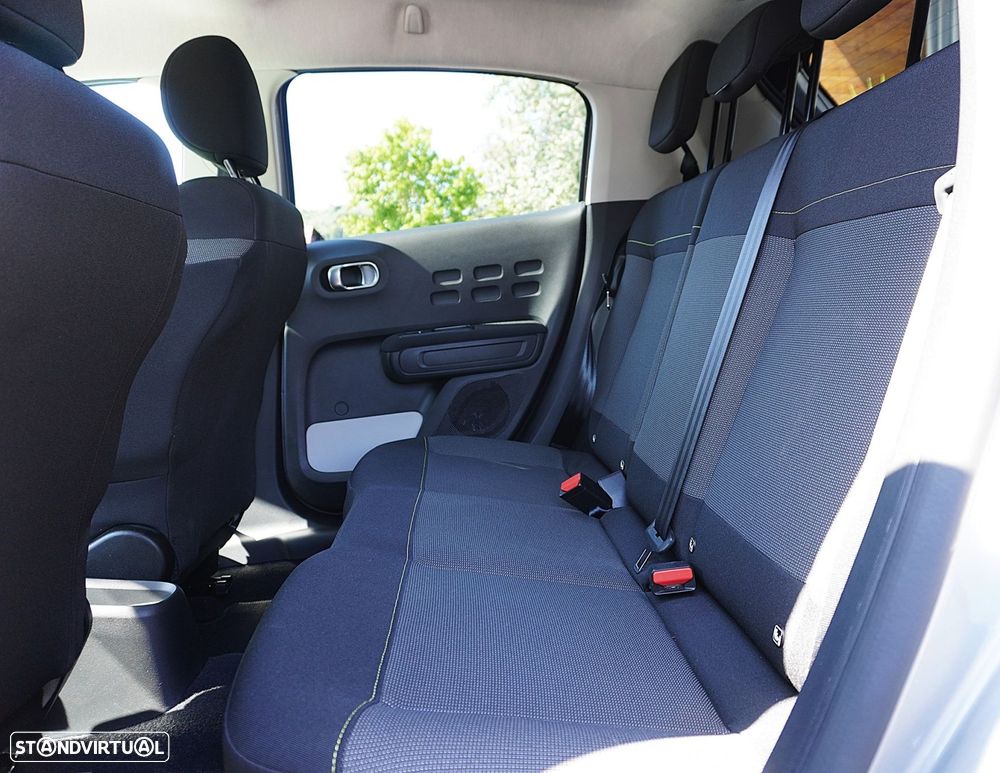 Citroën C3 1.2 PureTech Shine - 15
