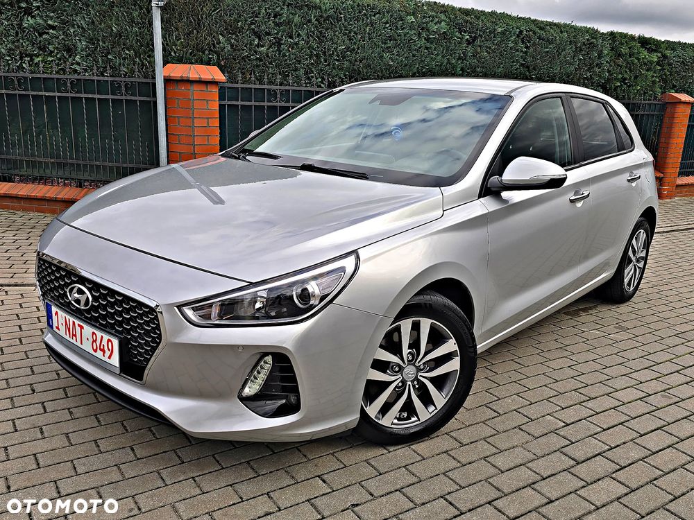 Hyundai i30 1.6 CRDI Fifa World Cup Edition - 11