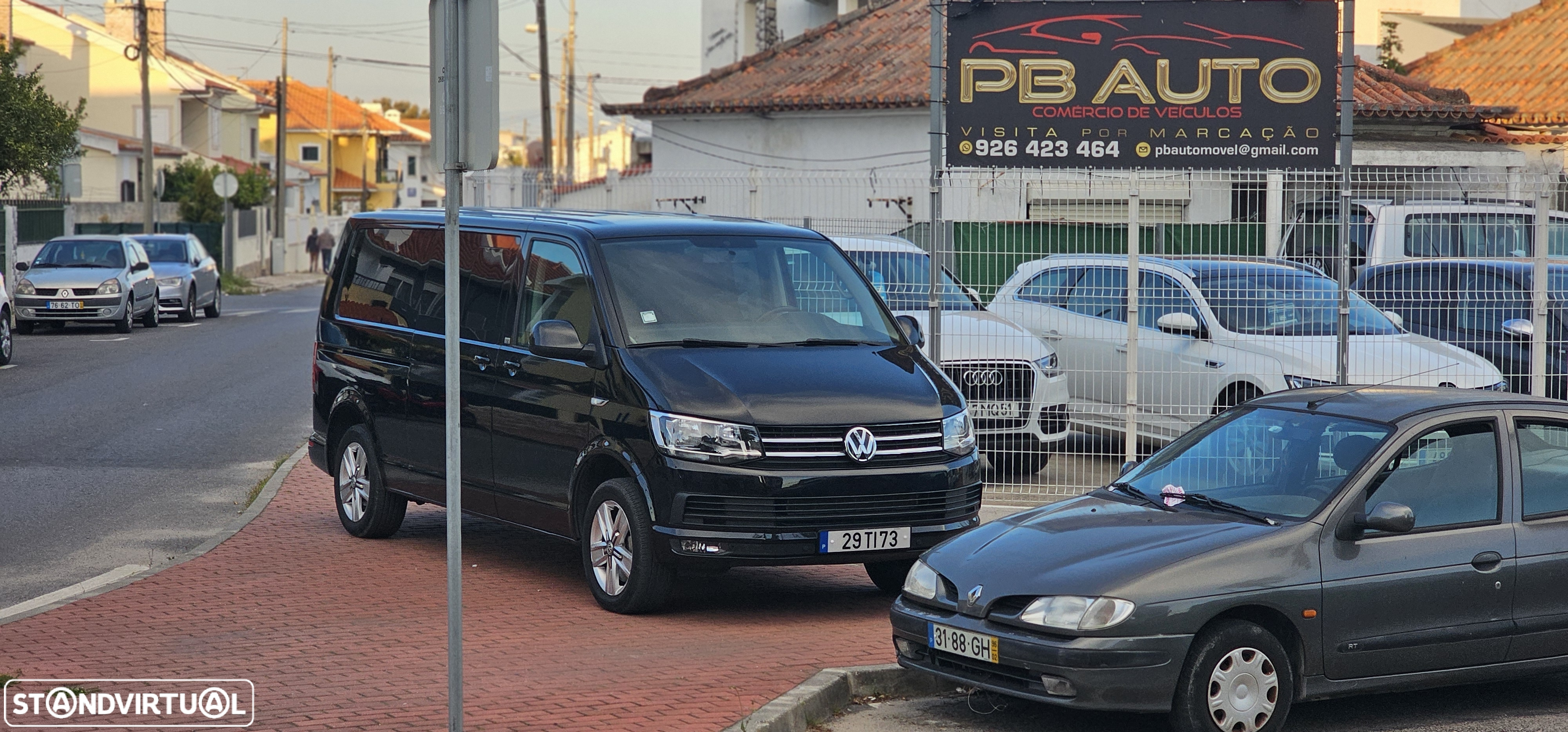 VW Multivan 2.0 TDi BM Longa Comfortline DSG - 26