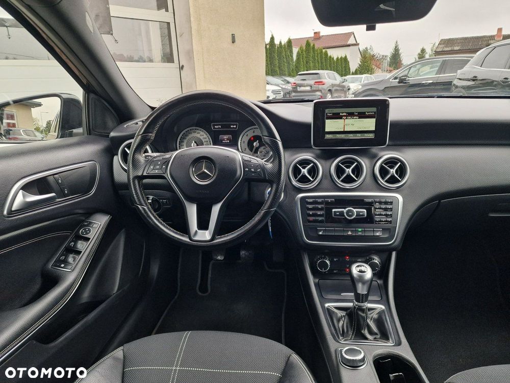 Mercedes-Benz Klasa A 180 (BlueEFFICIENCY) Urban - 17