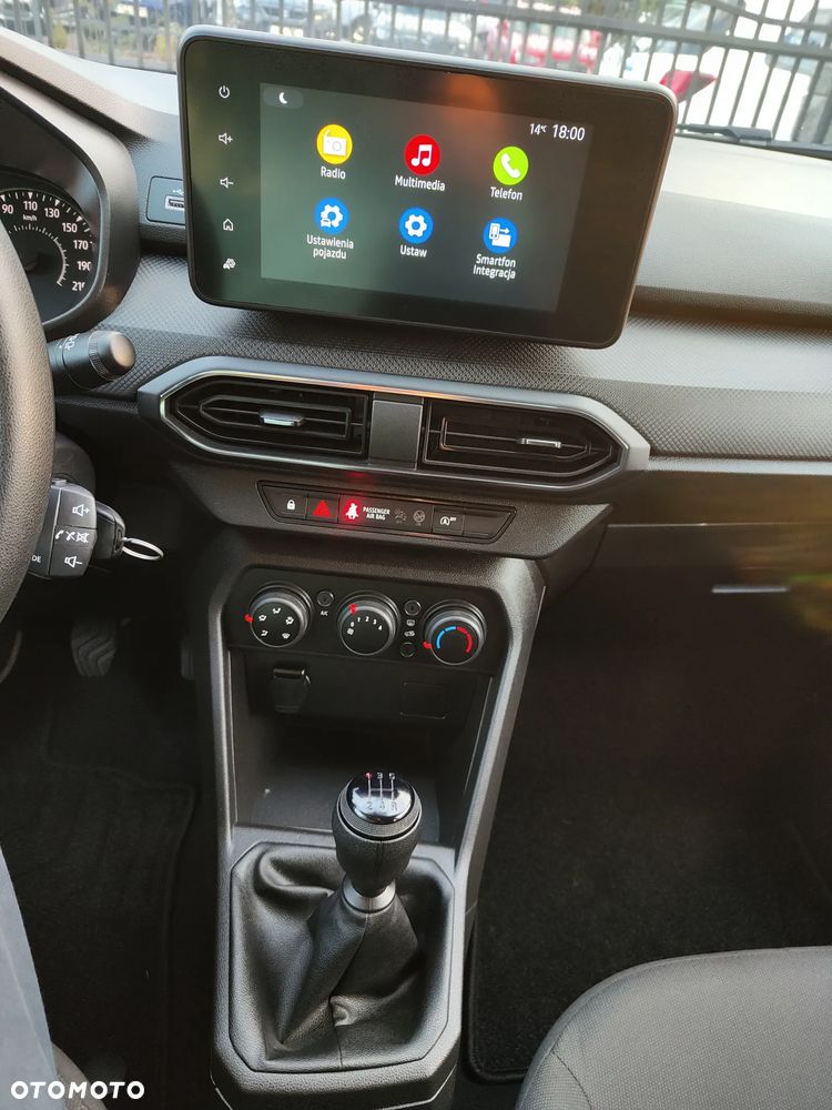 Dacia Sandero SCe 65 Essential - 16