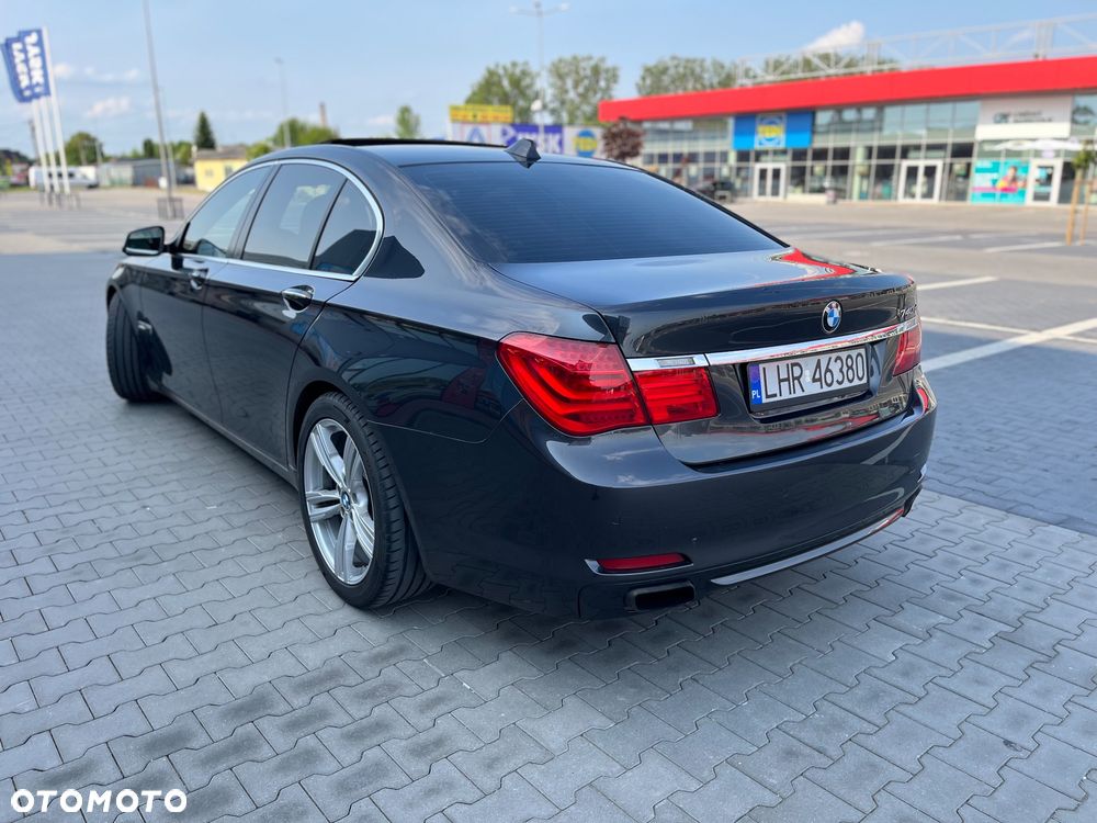 BMW Seria 7 740d - 3