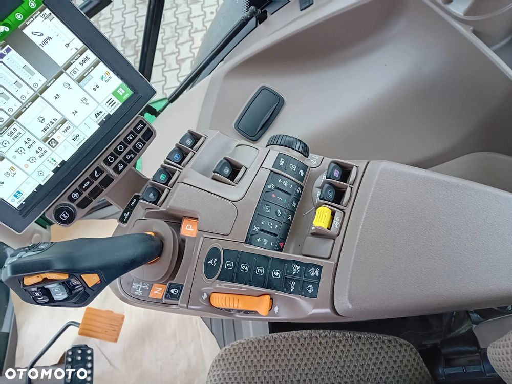 John Deere 6R250 - 10