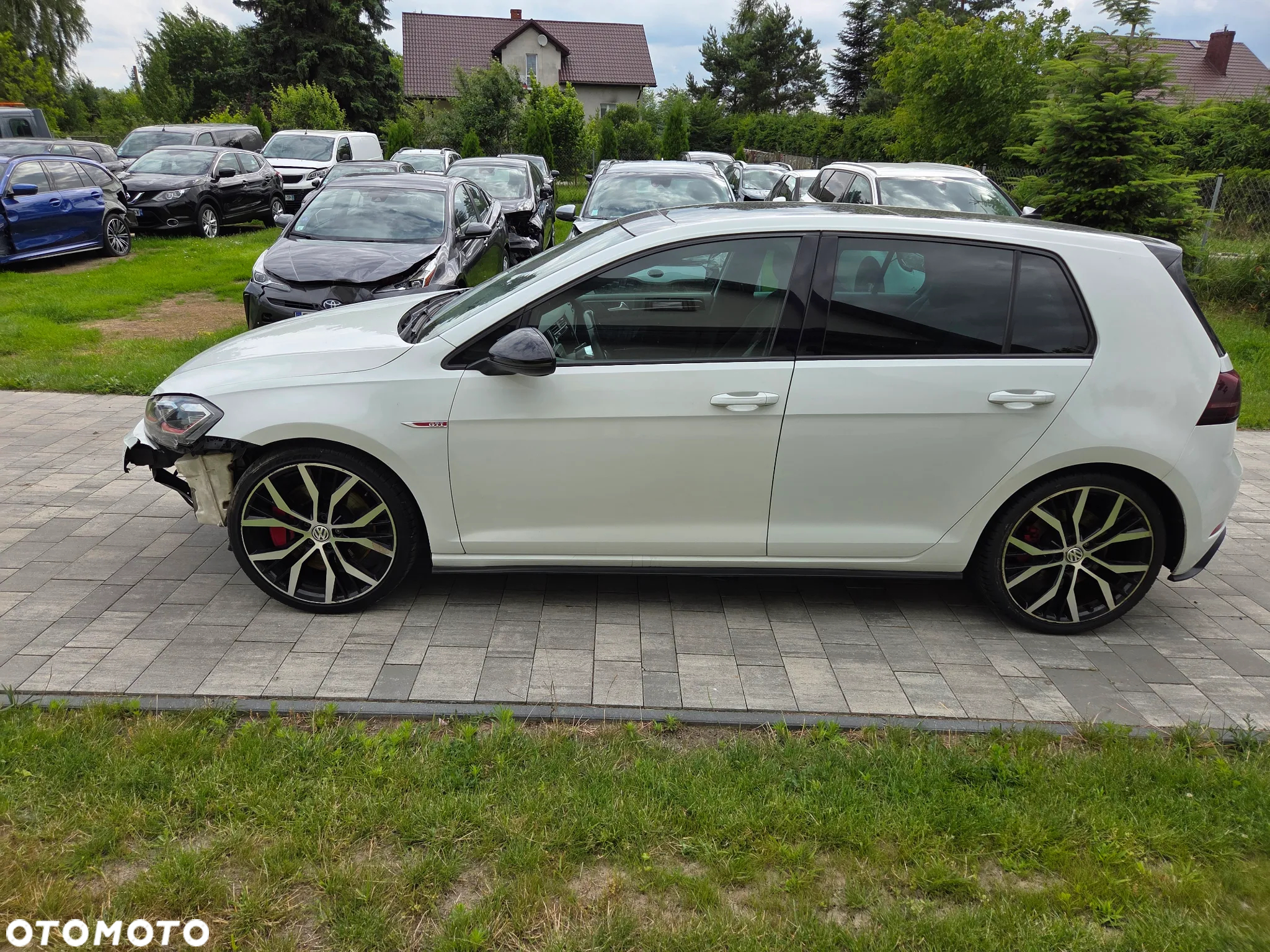 Volkswagen Golf VIII 2.0 TSI GTI DSG - 5