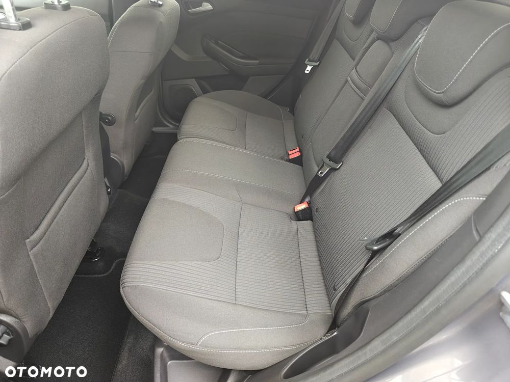 Ford Focus 1.0 EcoBoost Start-Stopp-System Titanium - 17