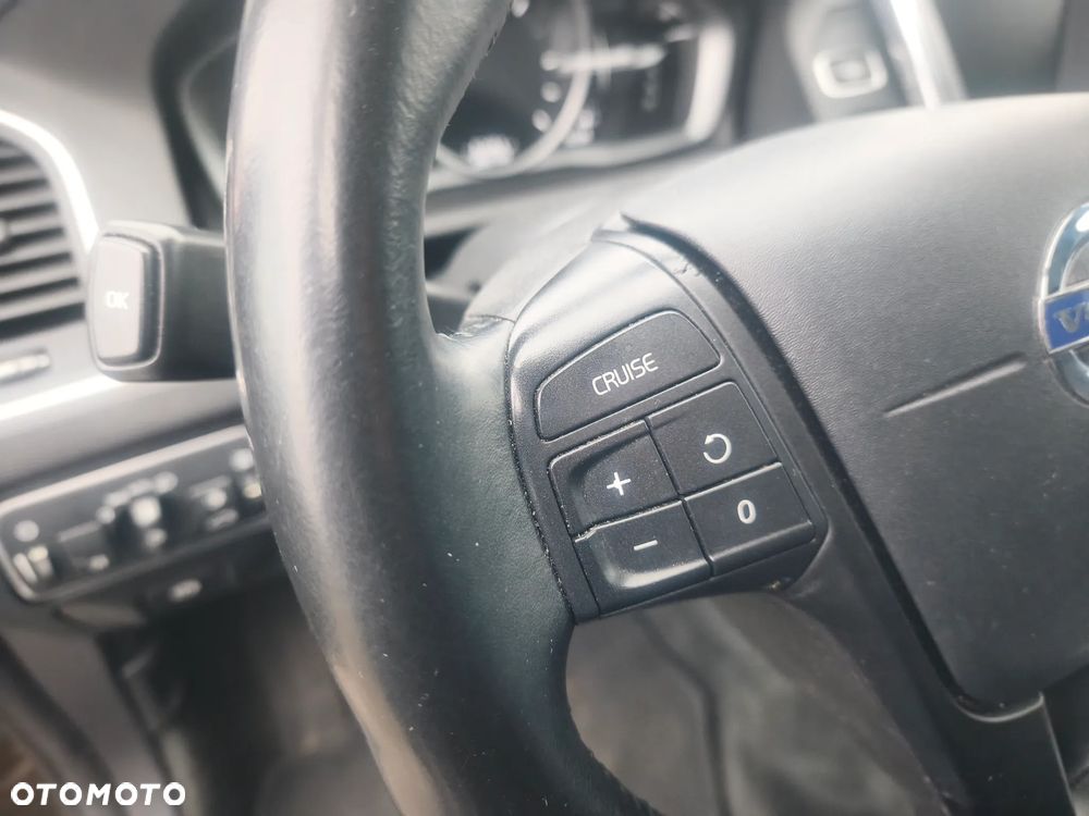 Volvo XC 60 D3 Geartronic Kinetic - 20