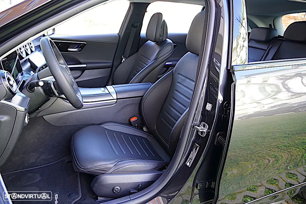 Mercedes-Benz C 300 e AMG Line - 22