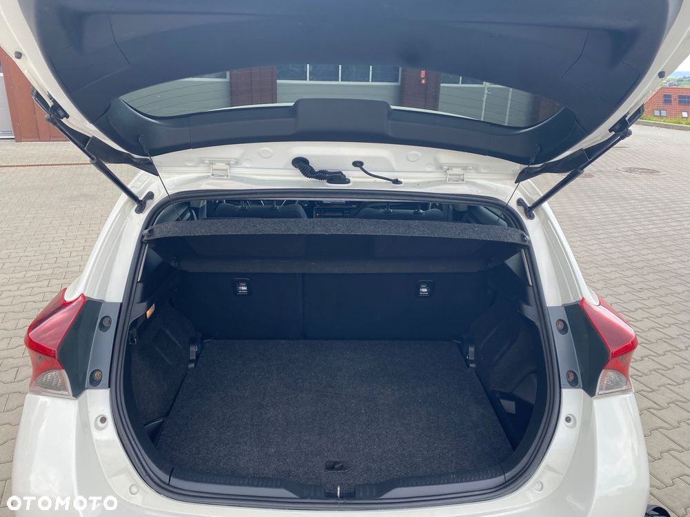 Toyota Auris 1.8 Executive - 15