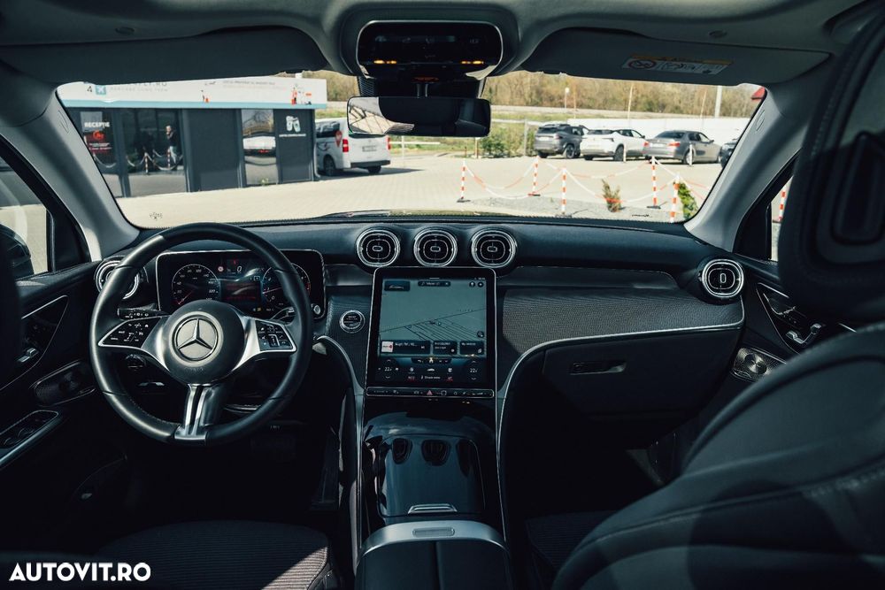 Mercedes-Benz GLC - 9