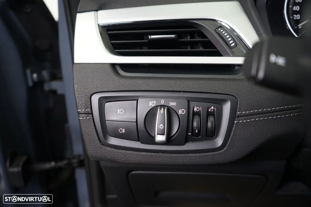 BMW X1 25 e xDrive - 33