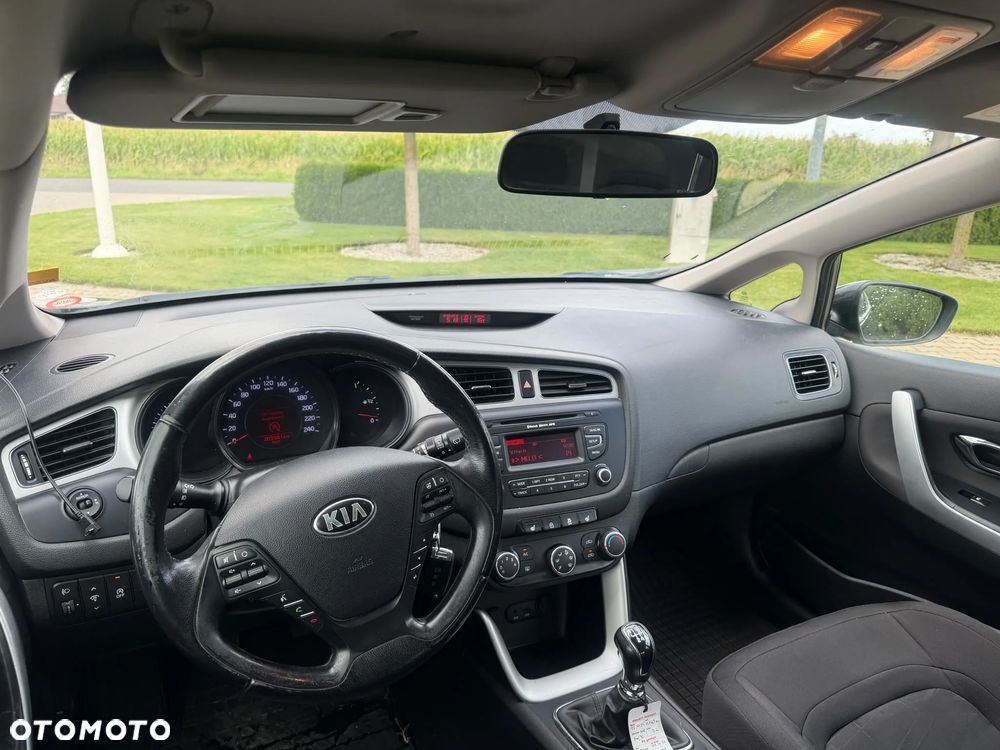 Kia Ceed - 20