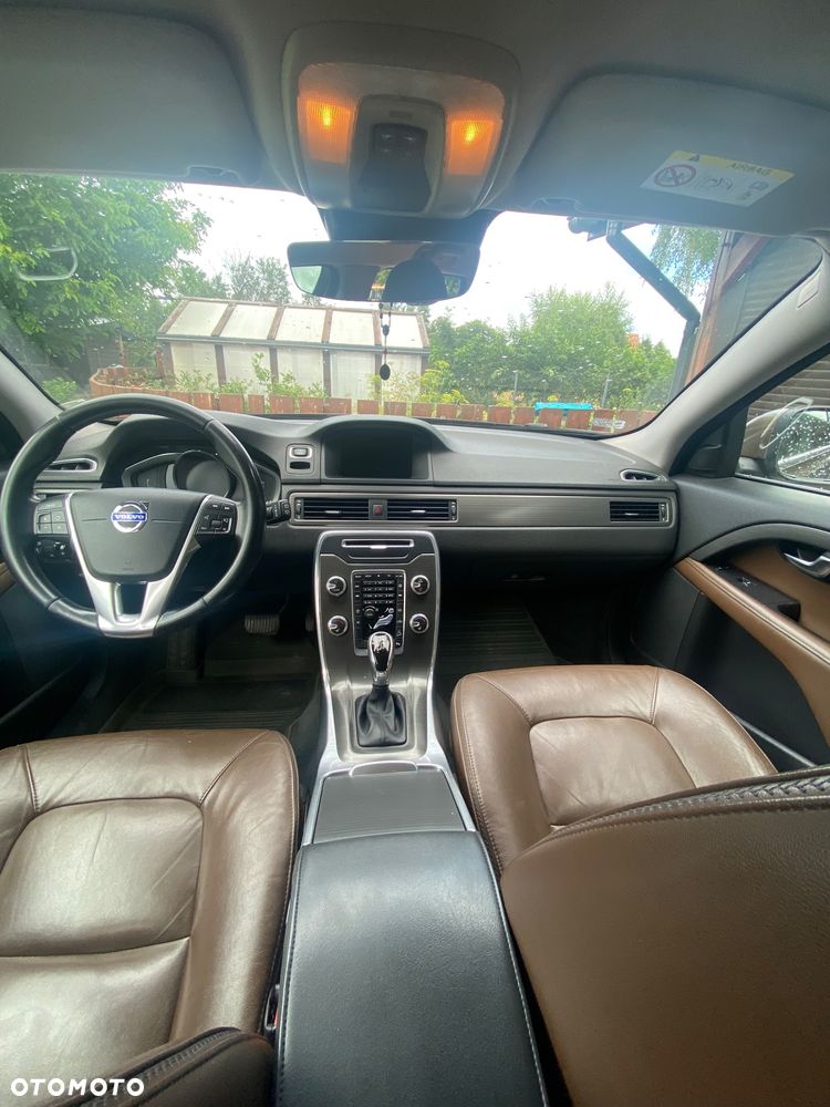 Volvo XC 70 D5 AWD Summum - 8