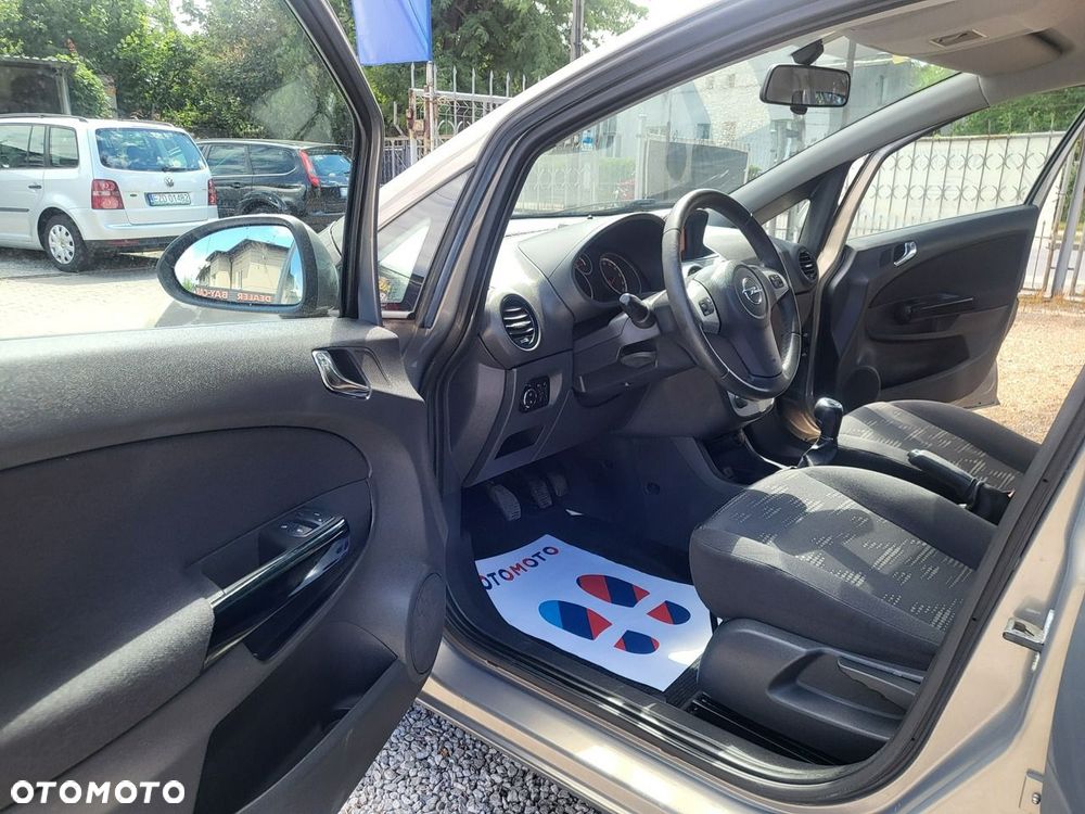 Opel Corsa - 13