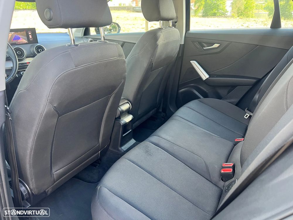 Audi Q2 30 TDI - 13