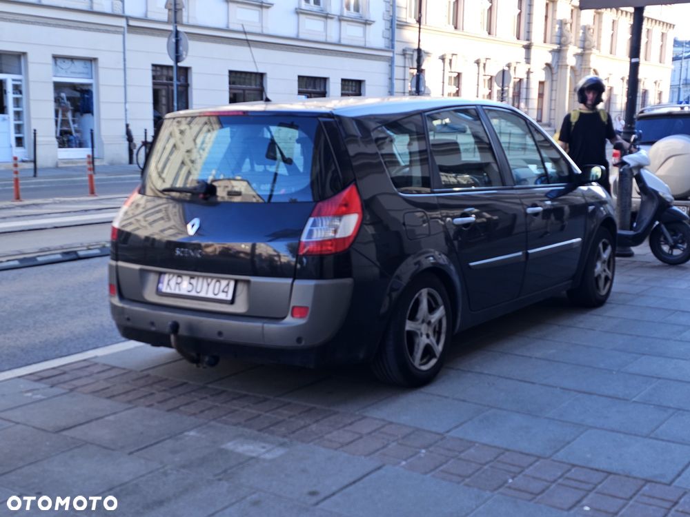 Renault Grand Scenic - 3
