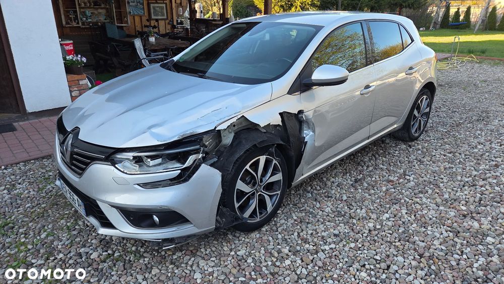 Renault Megane ENERGY dCi 130 BOSE EDITION - 4