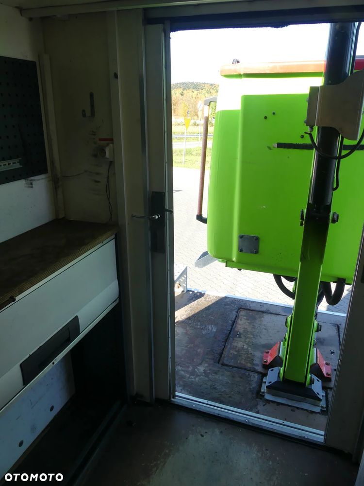 Iveco DAILY 72-180 / ZWYŻKA 17.4m / PODNOŚNIK KOSZOWY / - 26