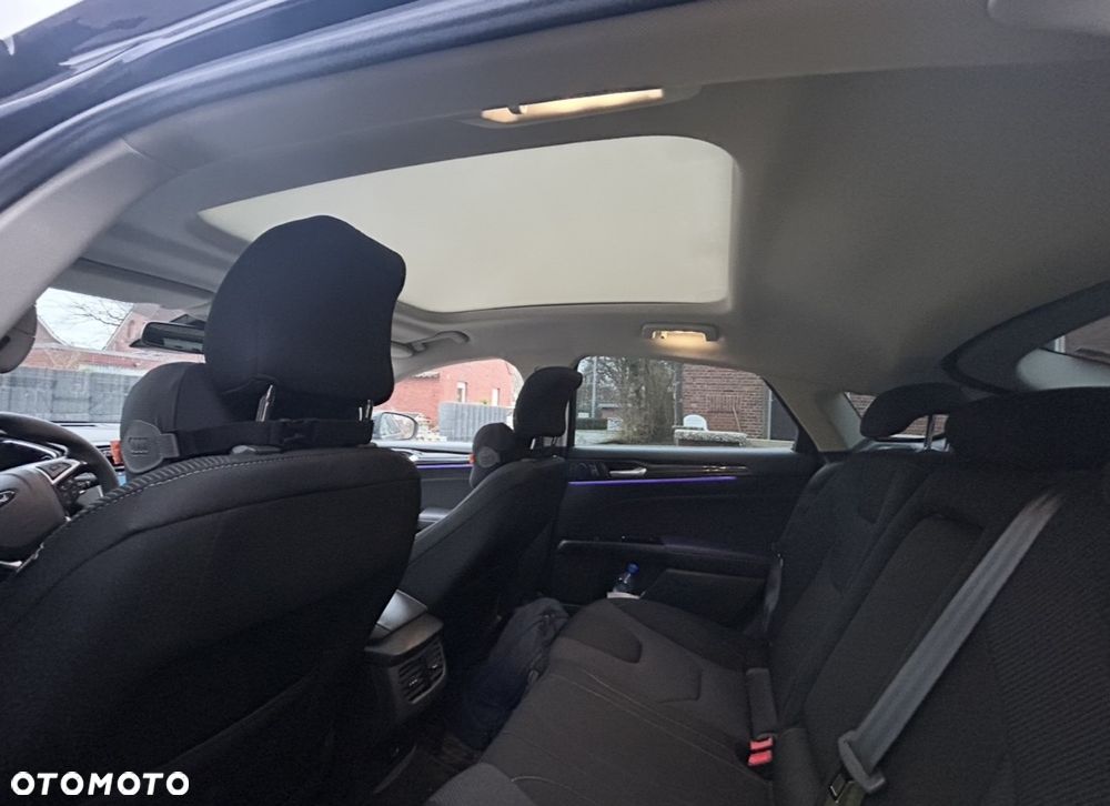 Ford Mondeo - 10