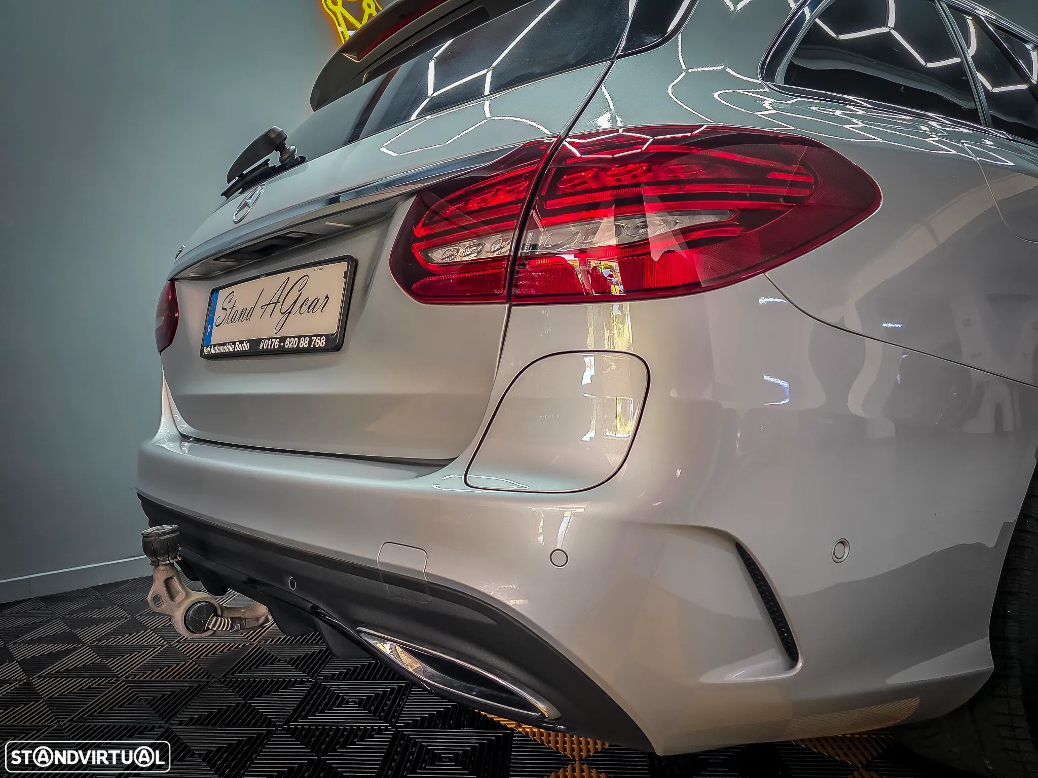 Mercedes-Benz C 300 de AMG Line - 18