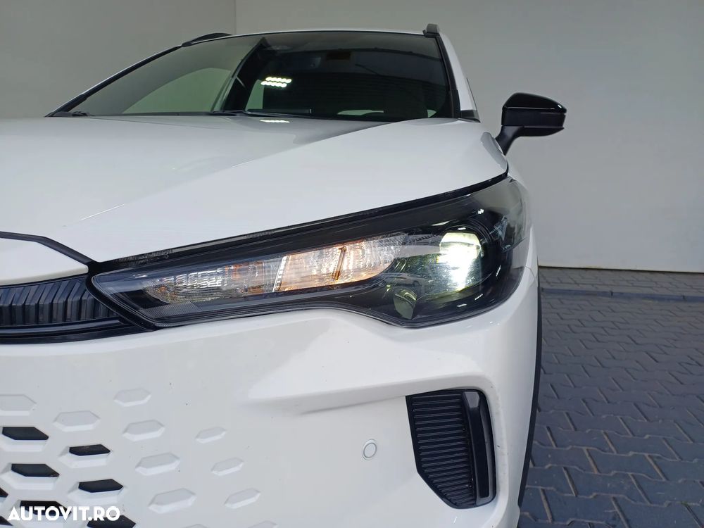 TOYOTA Corolla Cross 2025 — imagine 33