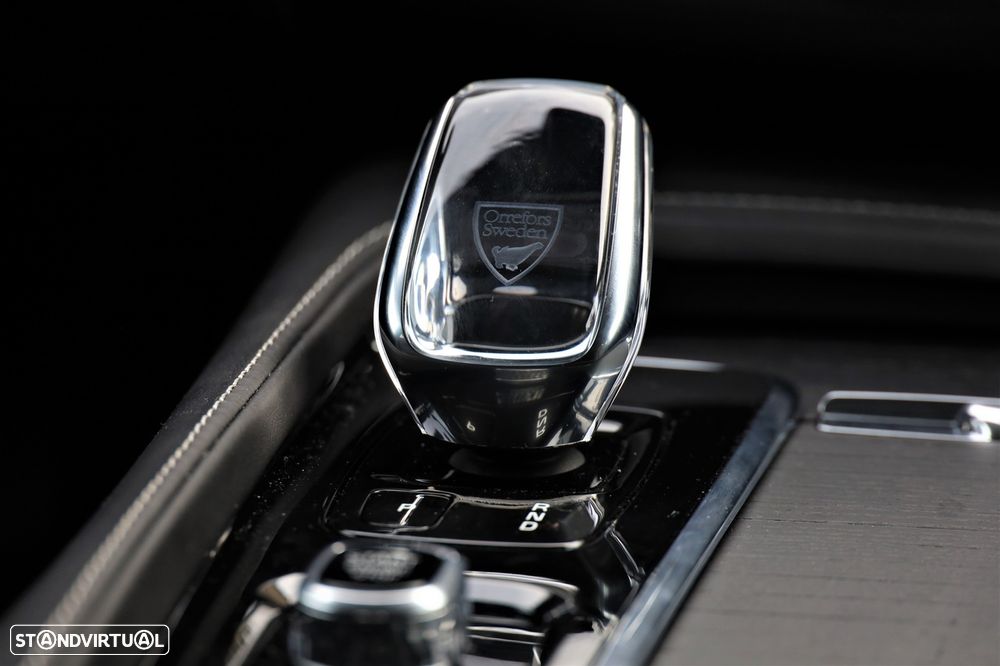 Volvo XC 90 2.0 B5 Inscription AWD - 21