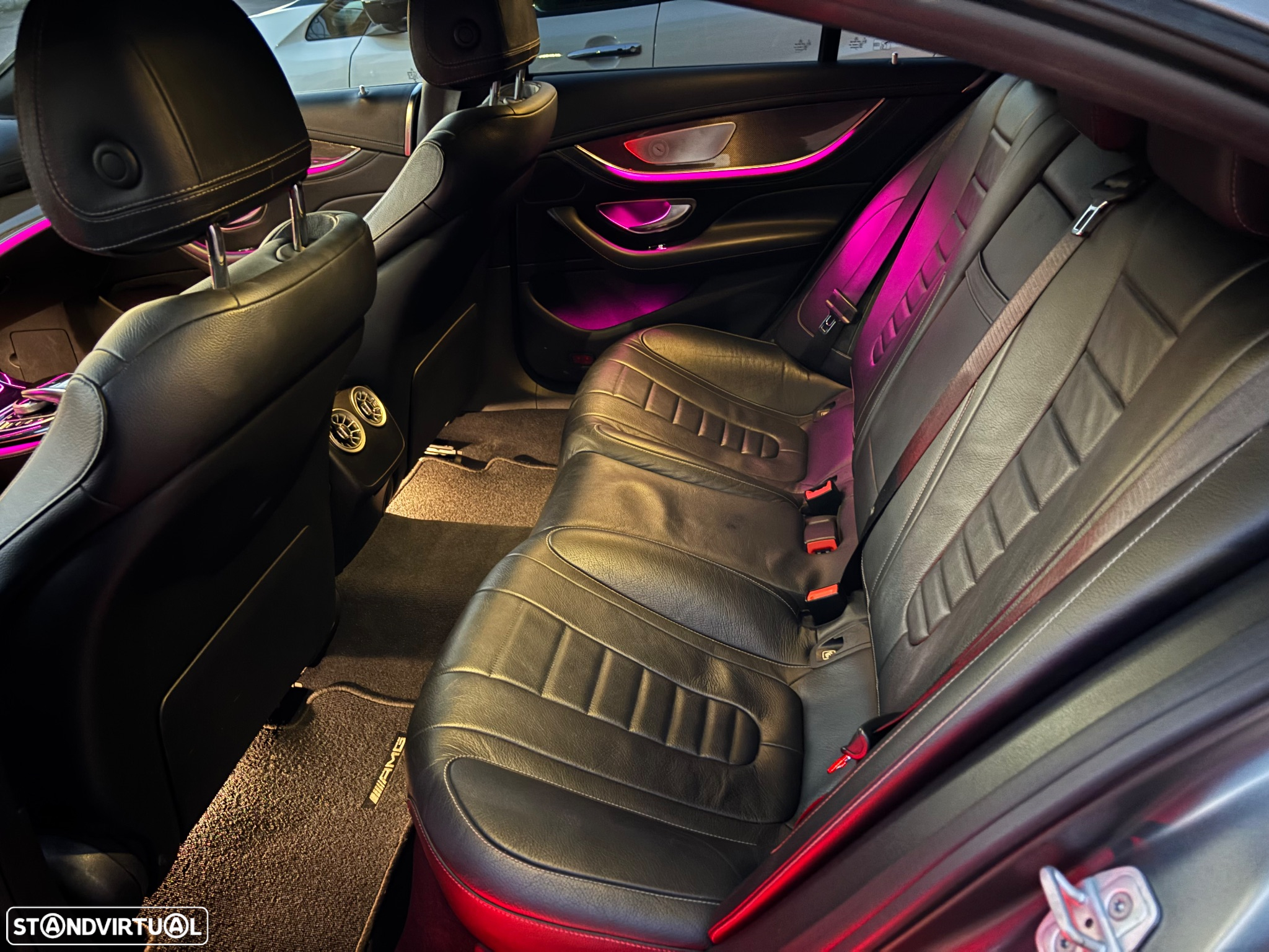 Mercedes-Benz CLS 400 d 4Matic AMG Line - 21