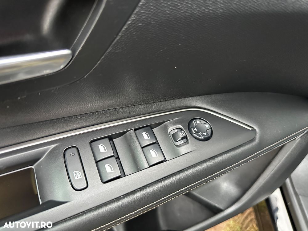 Peugeot 3008 - 7