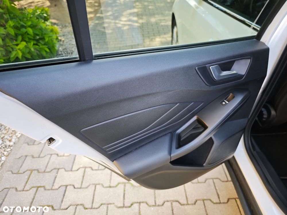 Ford Focus 1.5 EcoBlue STart-Stopp-System TITANIUM - 29