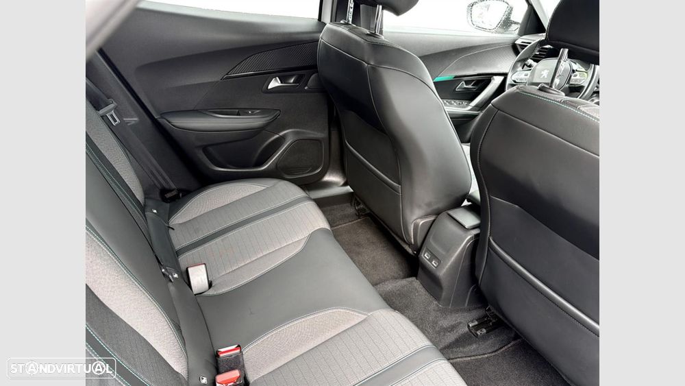 Peugeot e-2008 50 kWh Allure Pack - 15