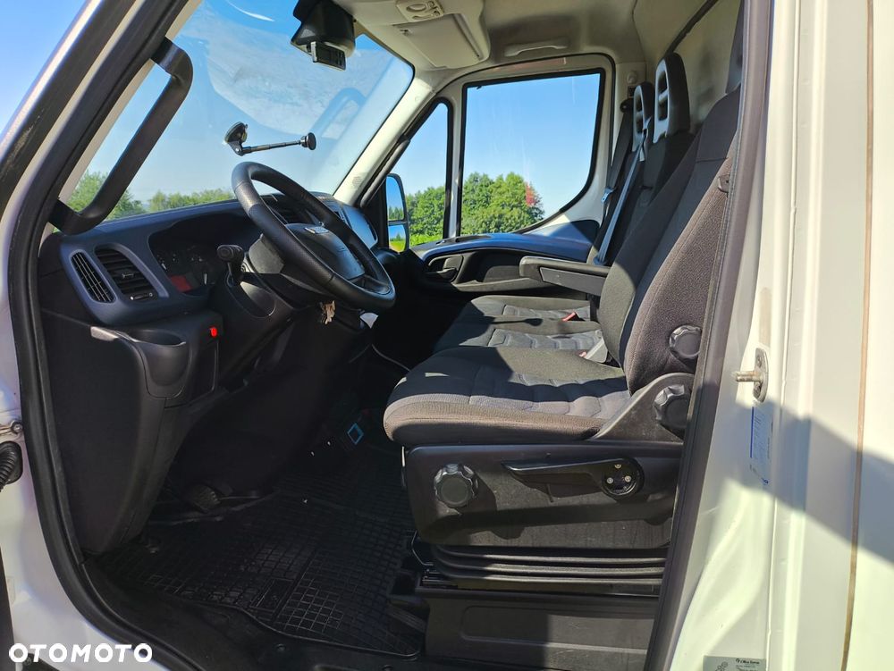 Iveco DAILY - 16
