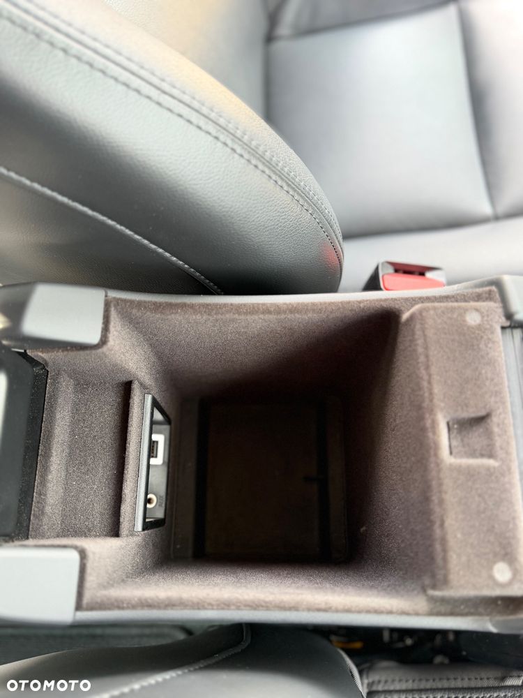 Volvo S60 T5 Geartronic Momentum - 24
