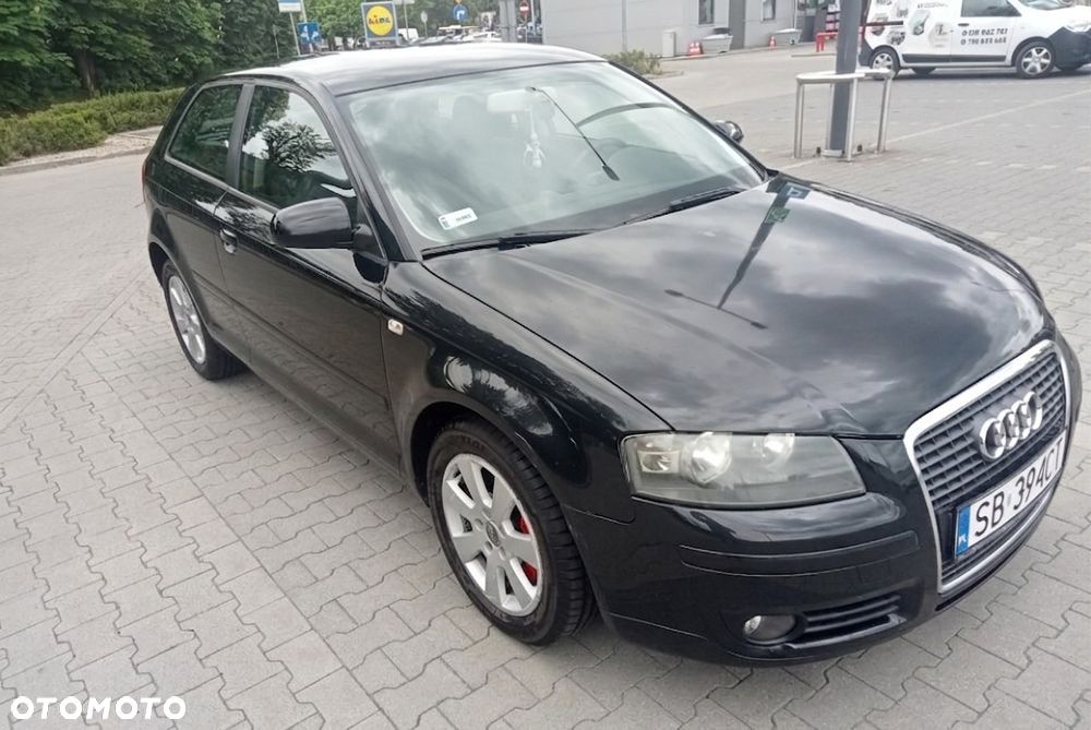 Audi A3 3-drzwiowe 1.4T FSI Ambiente - 3