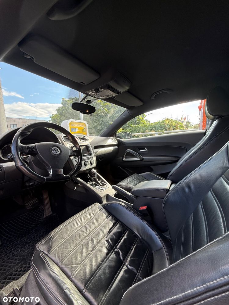 Volkswagen Scirocco 2.0 TSI DSG - 10