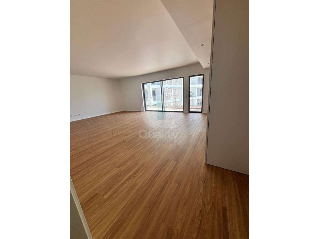 Espetacular Apartamento T4 em Loures! - Grande imagem: 2/32
