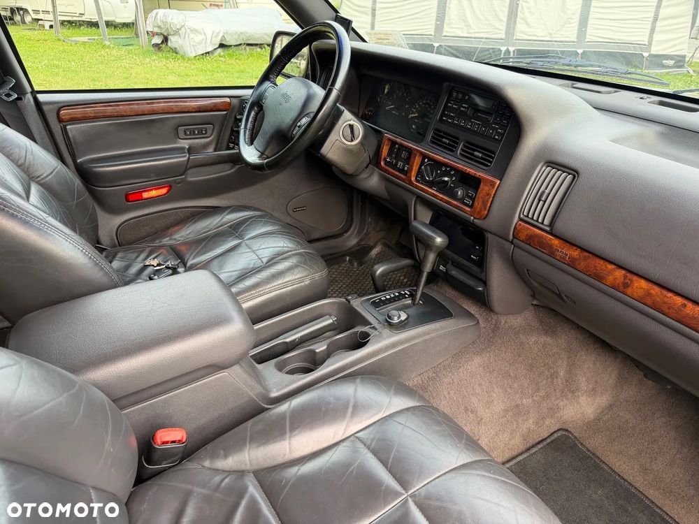 Jeep Grand Cherokee 4.0 Limited - 9