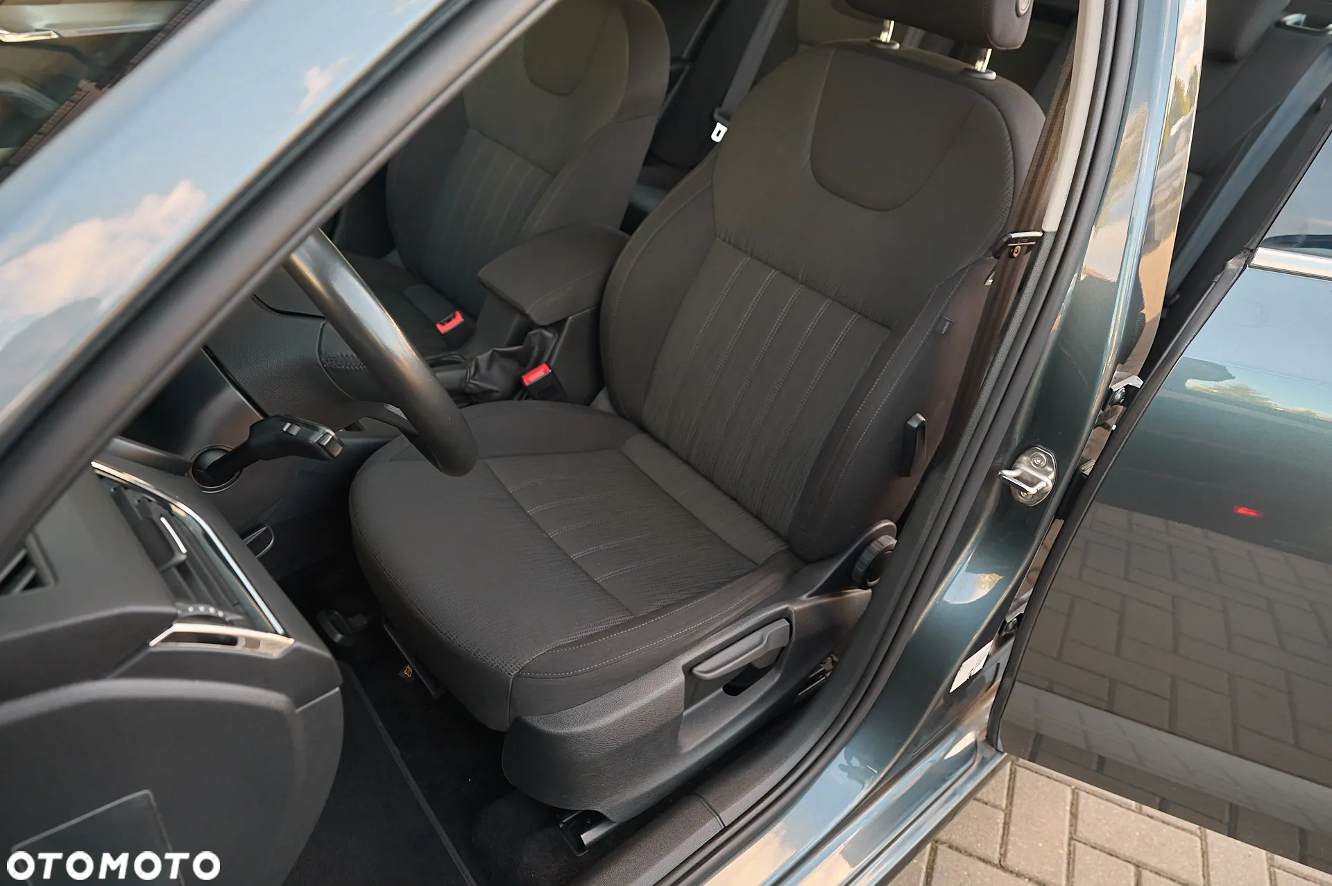 Skoda Octavia Combi 1.6 TDI DSG Ambition - 22